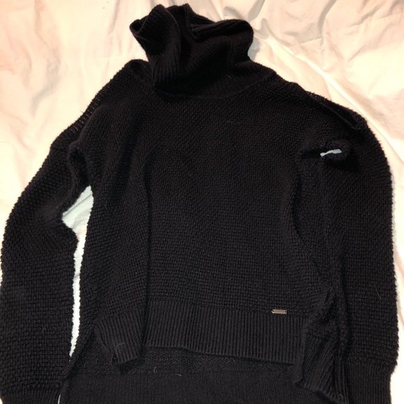 Hollister black turtleneck - Picture 3 of 3